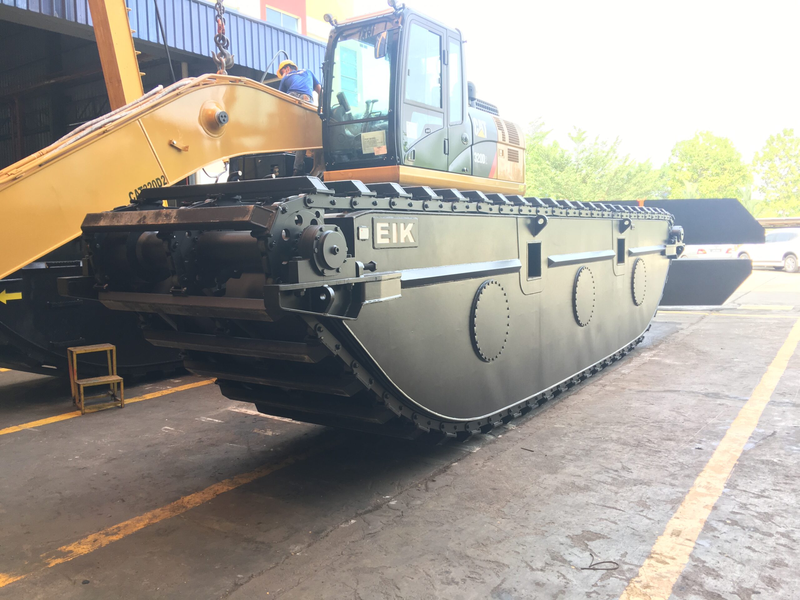 02. CAT320